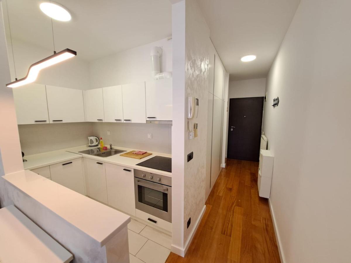 Nova Galerija West App Dora- Parking In Garage Apartment *