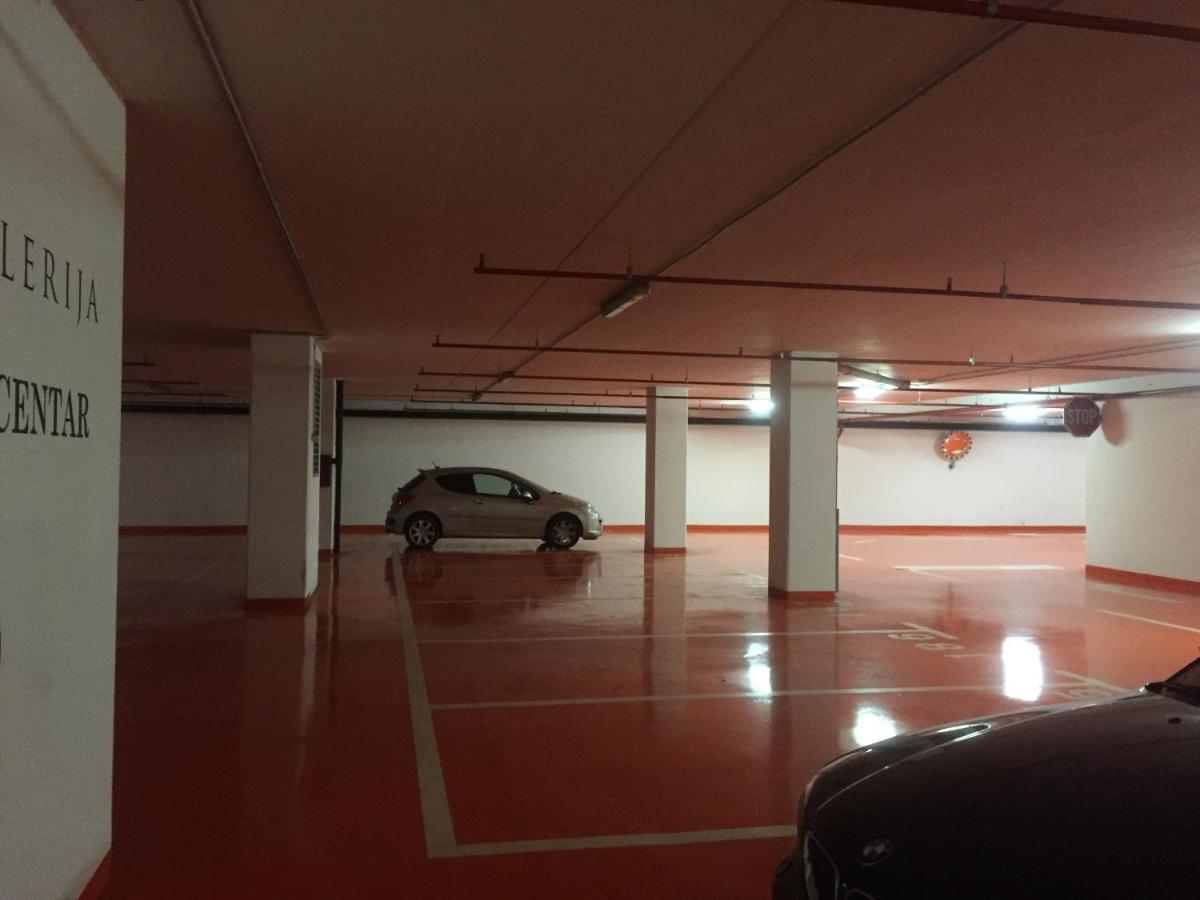 Nova Galerija West App Dora- Parking In Garage Apartment *